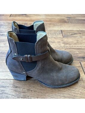 Rag & Bone Durham Chelsea Boot in Brown Distressed Leather Womens Size 7.5